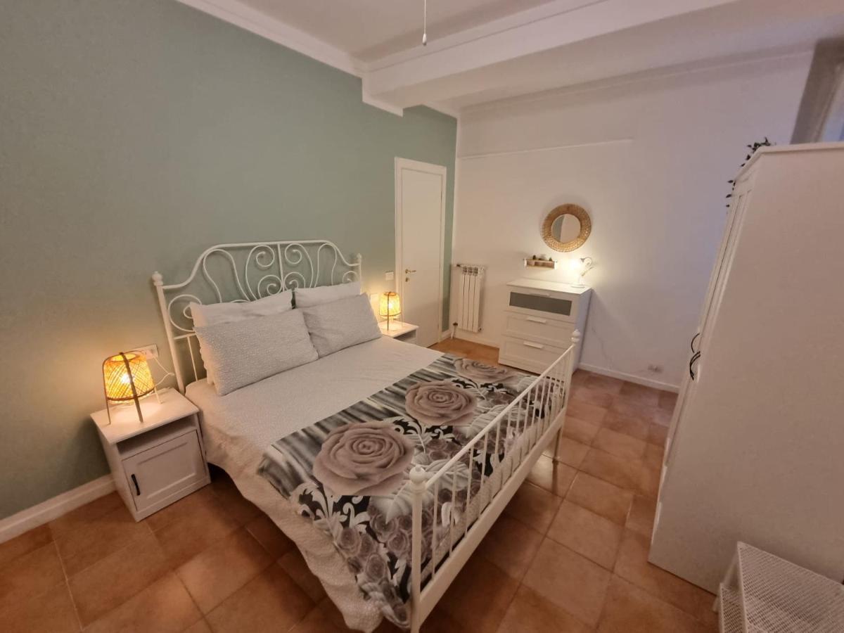 La Casa Di Ari Apartment Rapallo Exterior photo